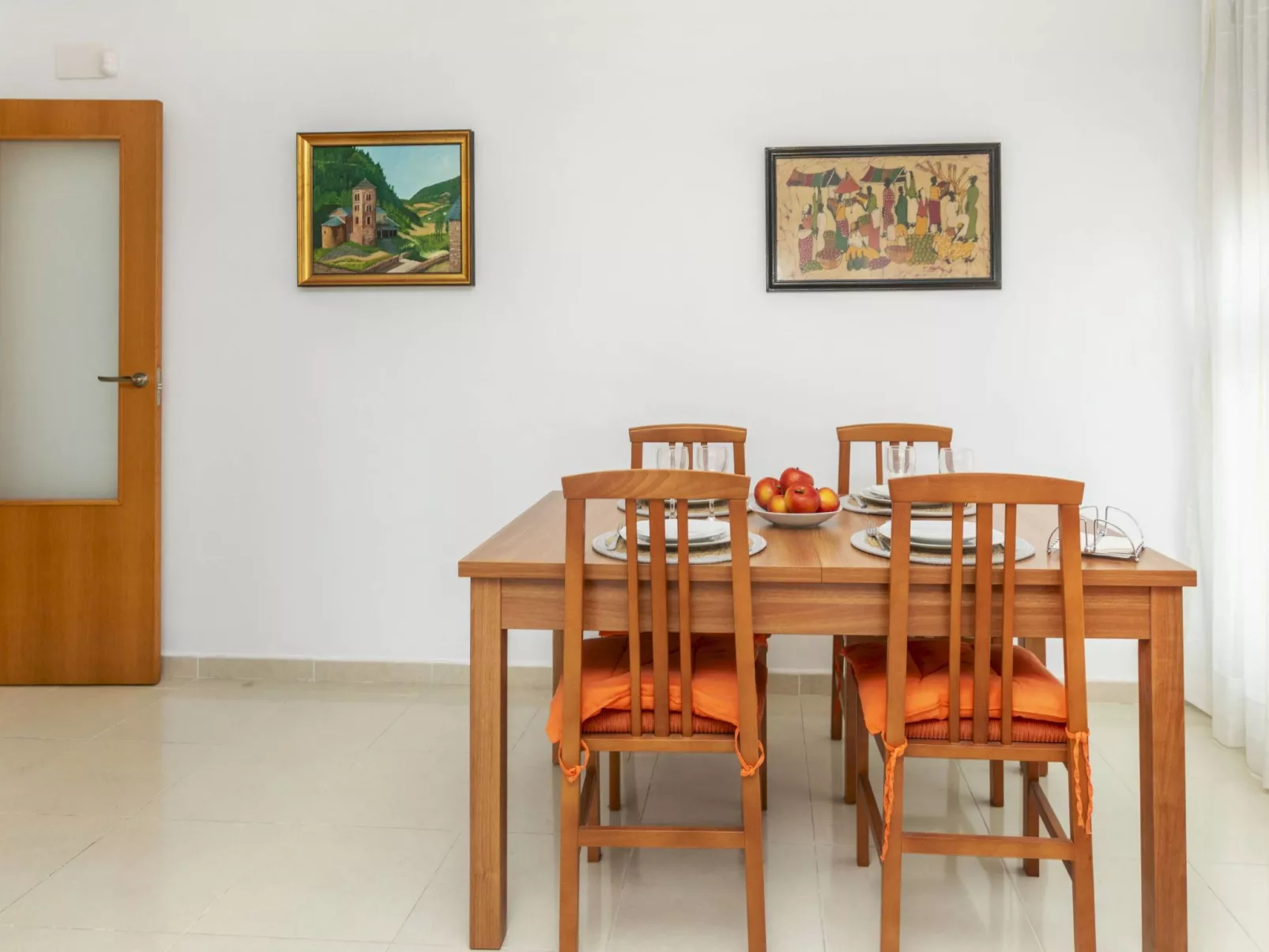 San Blas-Inside