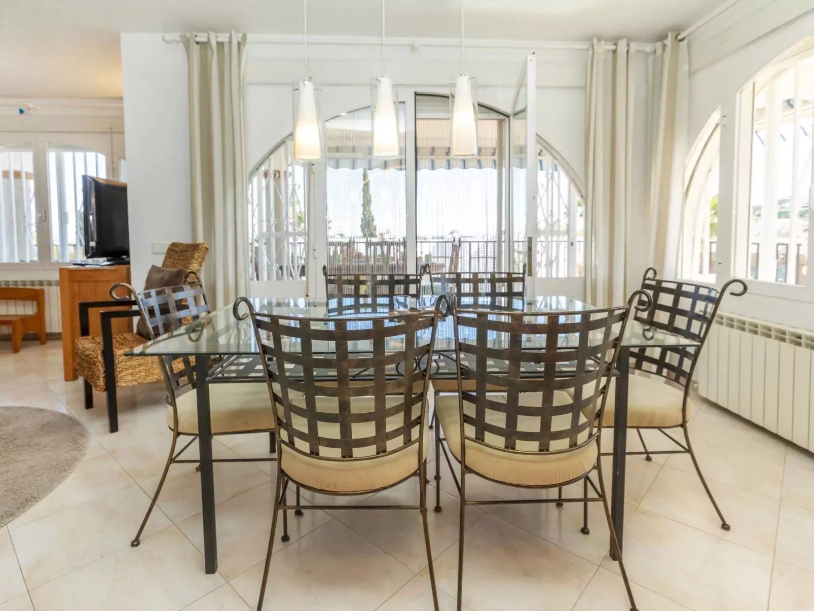 La Casa Blanca-Inside