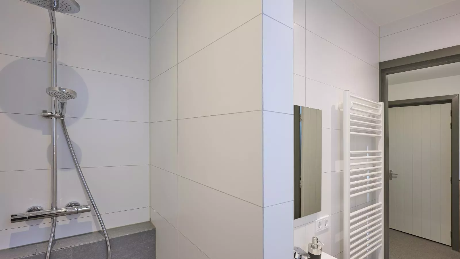 Bosbeertje 45-Bathroom