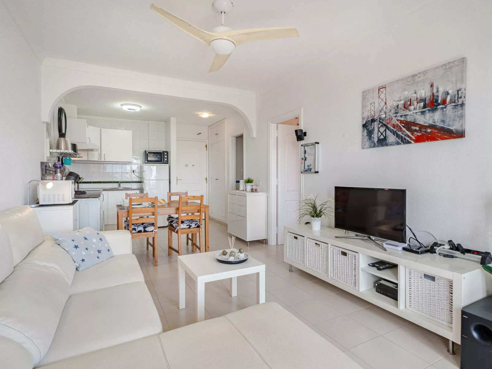 Balcon del Mar Cozy Nest-Drinnen