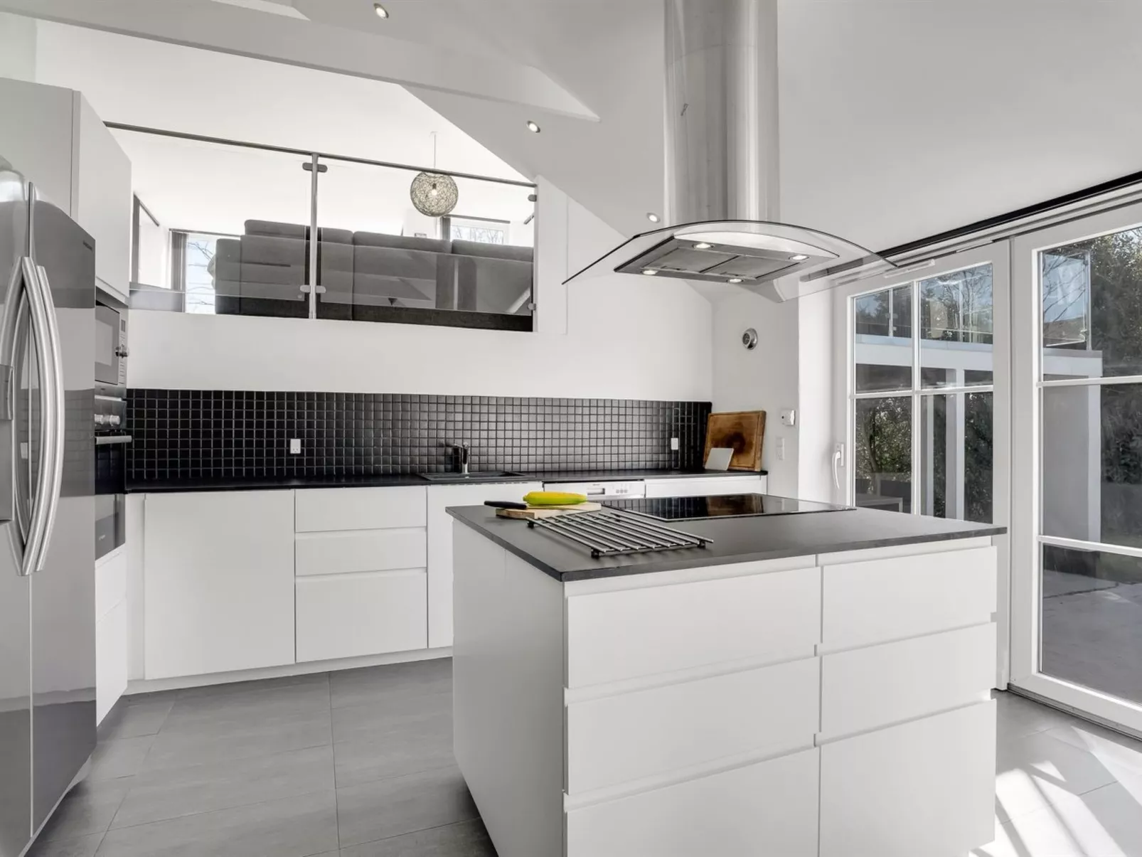 "Judit" - 10m from the sea-Inside