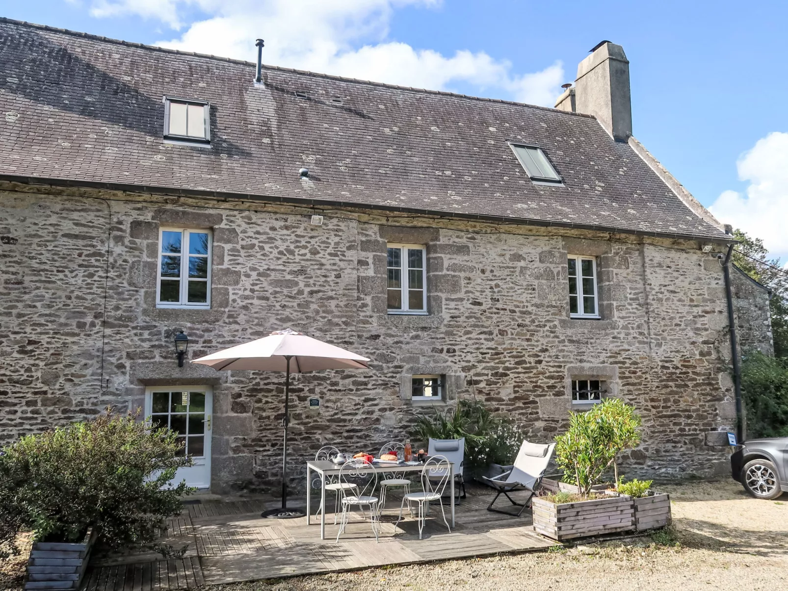 La Manoir du Moros-Outside