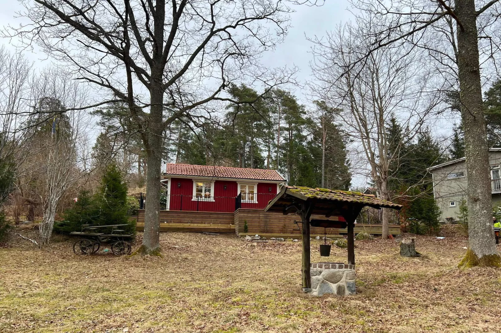 2 person holiday home in FäRENTUNA