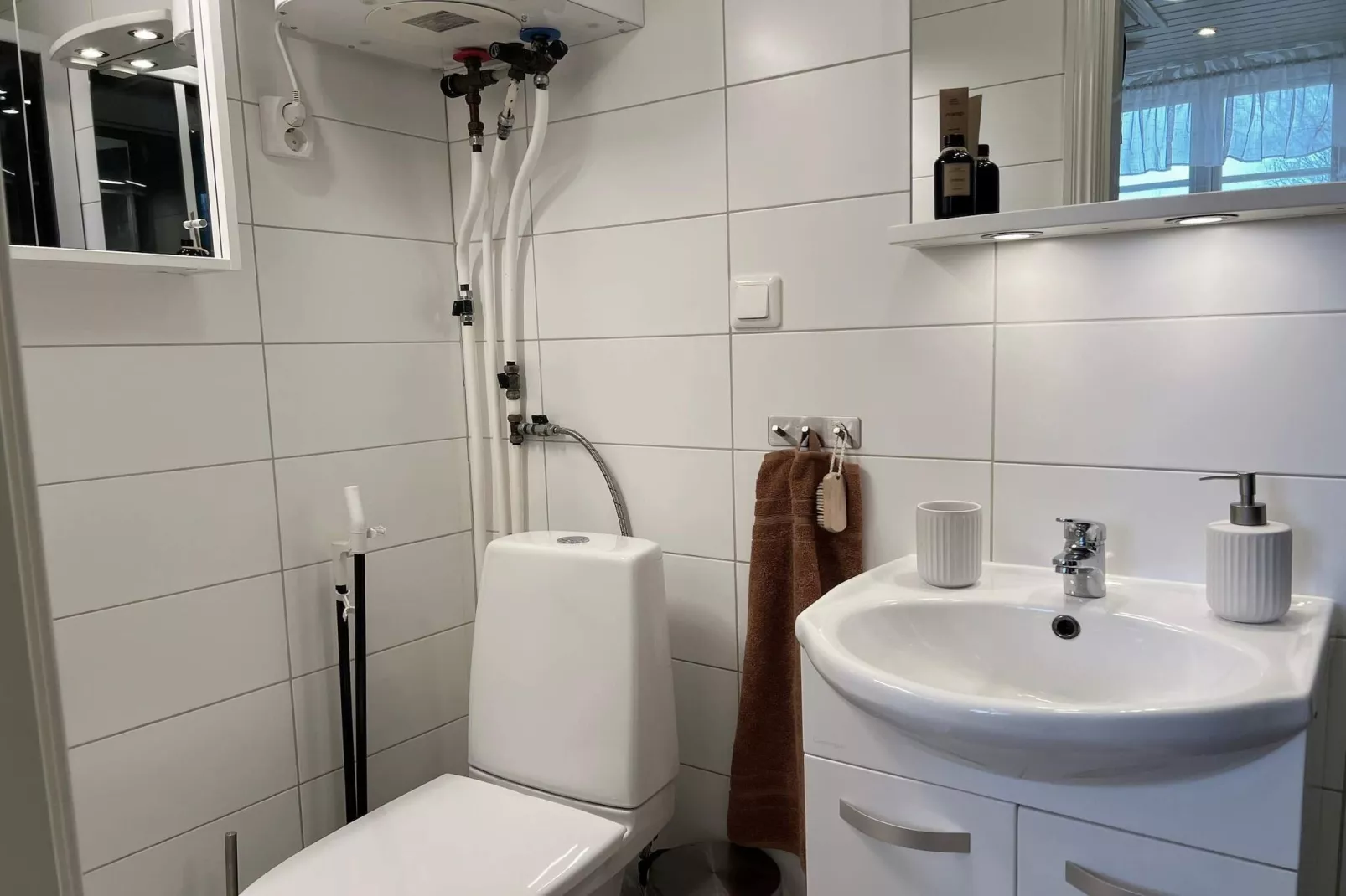 2 person holiday home in FäRENTUNA-Indoor