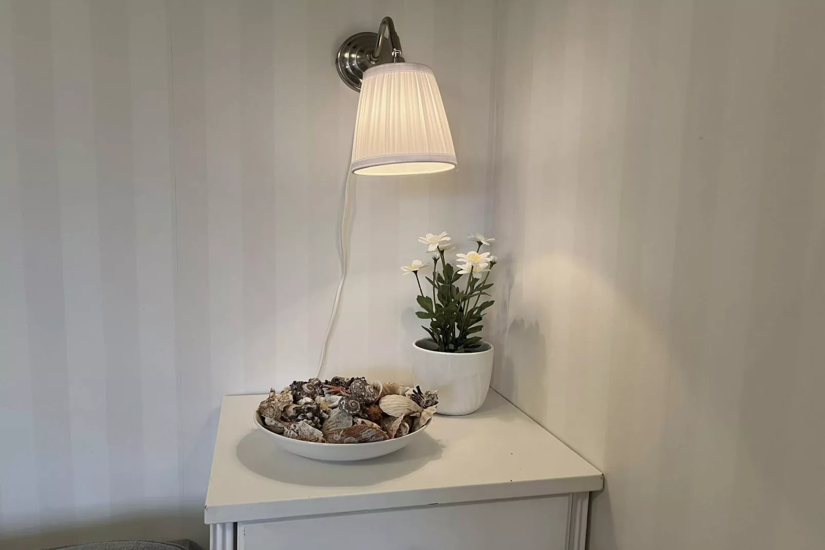 2 person holiday home in FäRENTUNA-Indoor