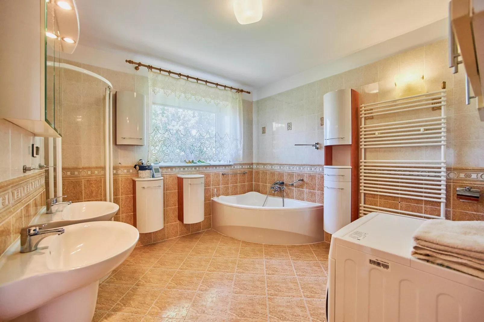 Dom wakacyjny w Świnoujściu Zalewowa 70 8 osób-Bathroom