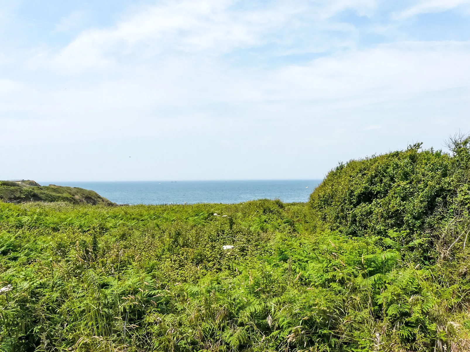 La Baie des Corsaires-Outside