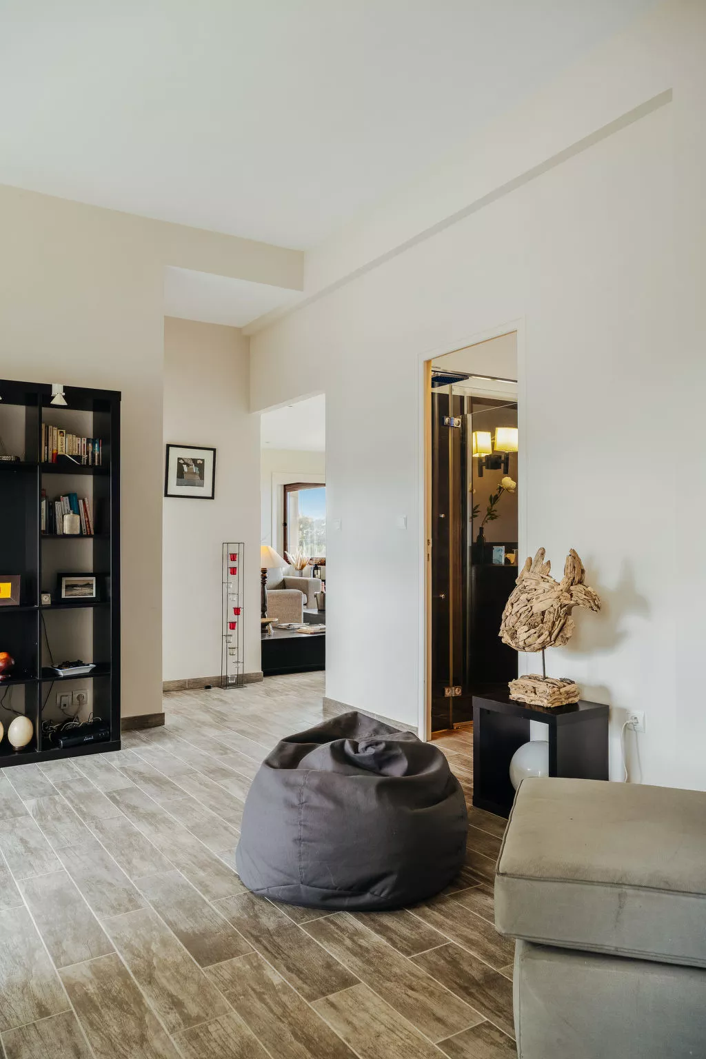 La Houle-Inside