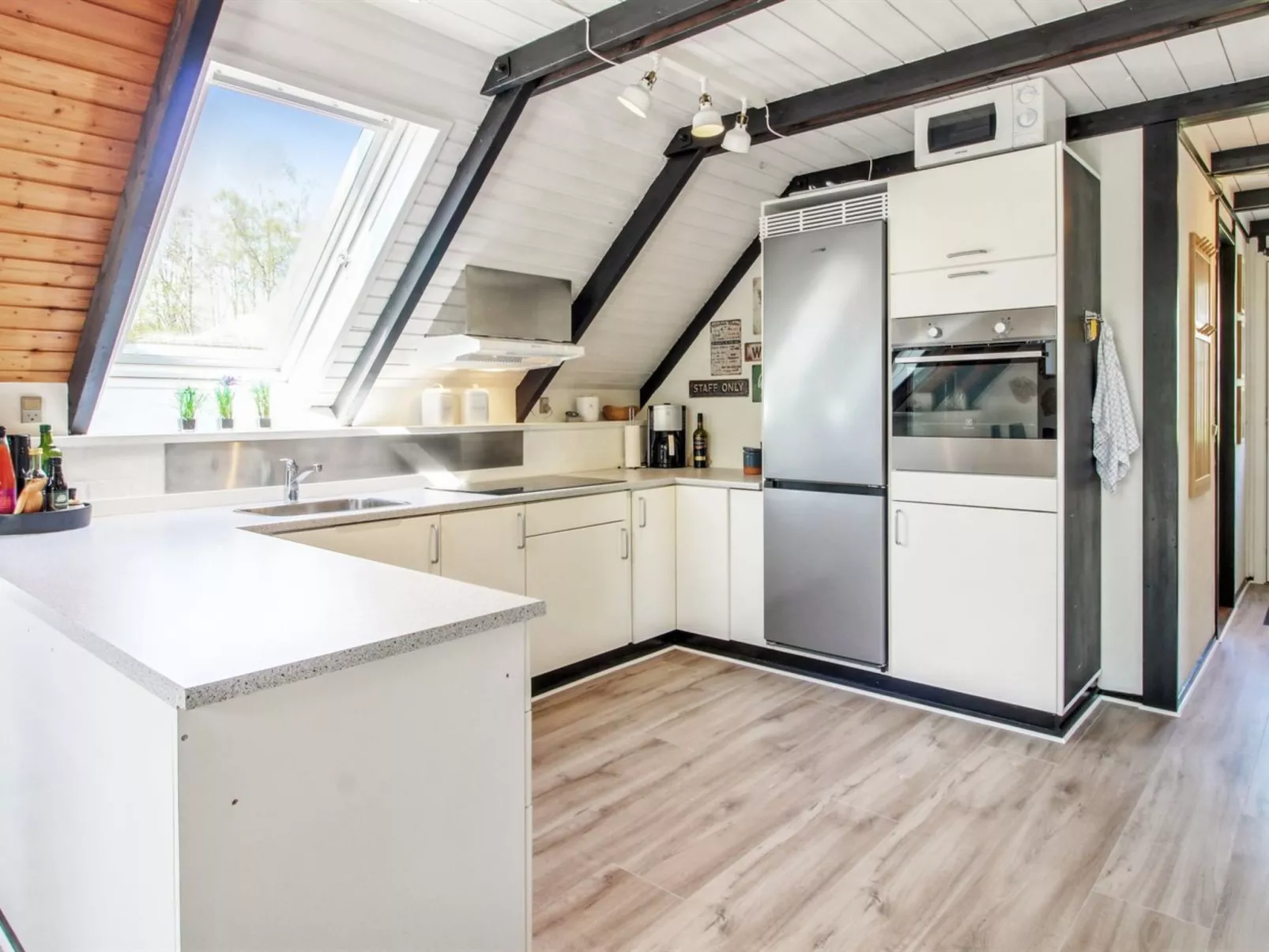 "Engelbertine" - 30km from the sea-Drinnen
