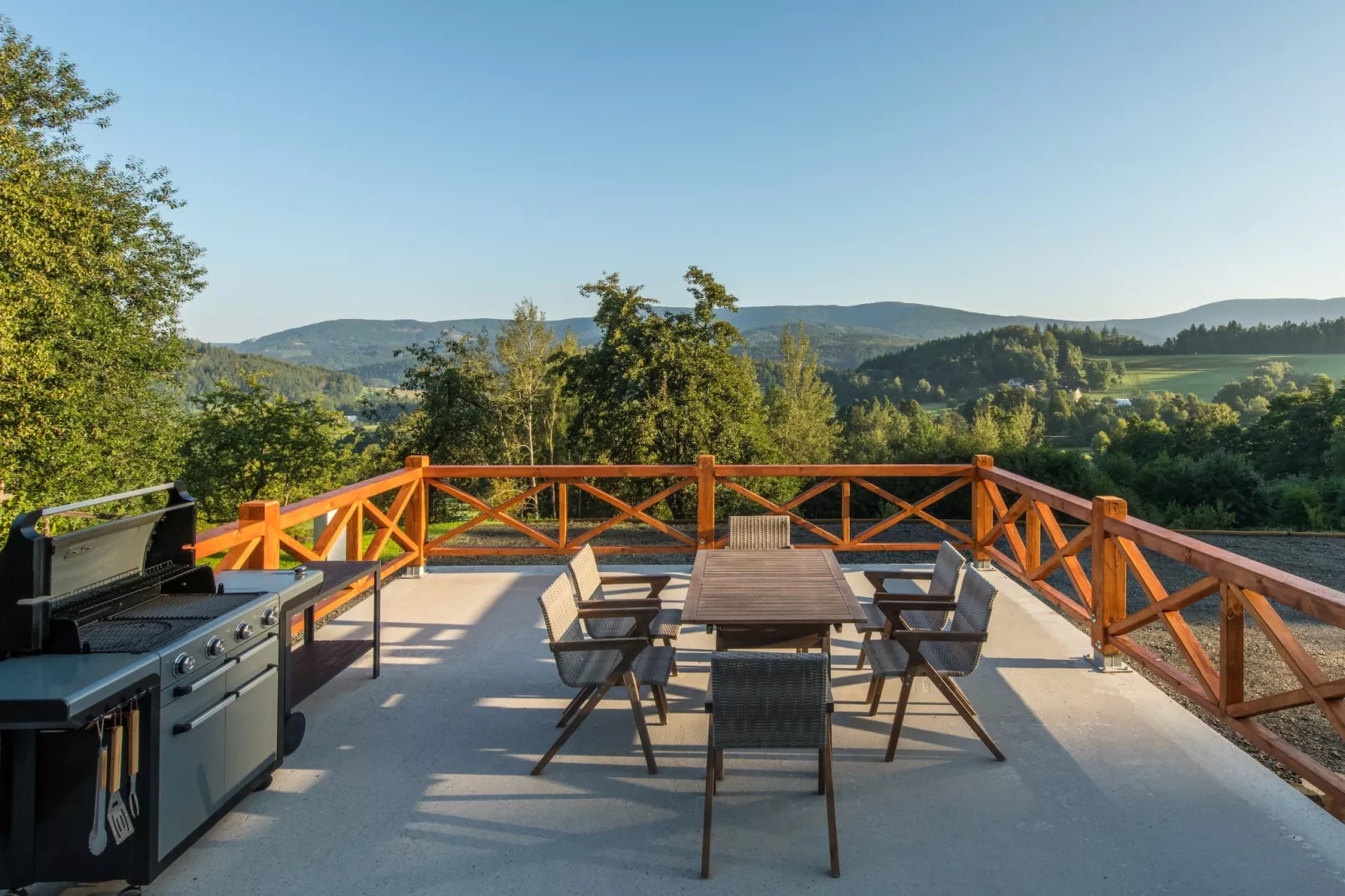 Hutisko - Solanec MHA555-Terrasse