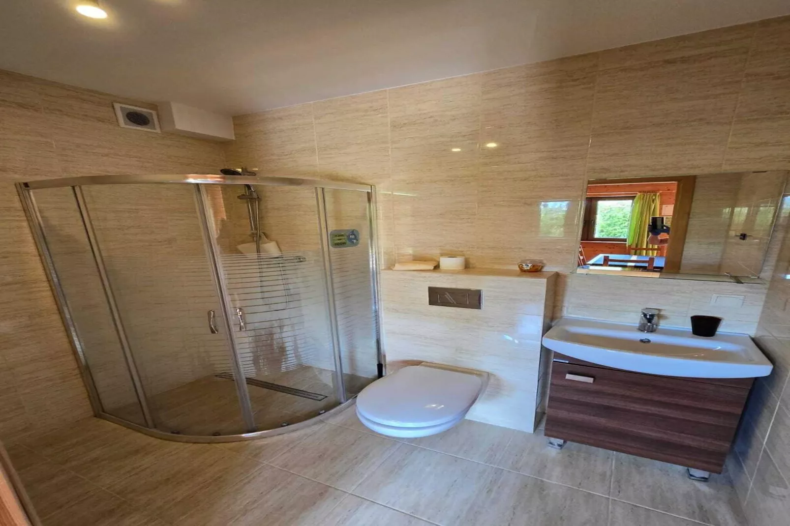 Domki wakacyjne STANDARD dla 4 osób Sarbinowo-Bathroom