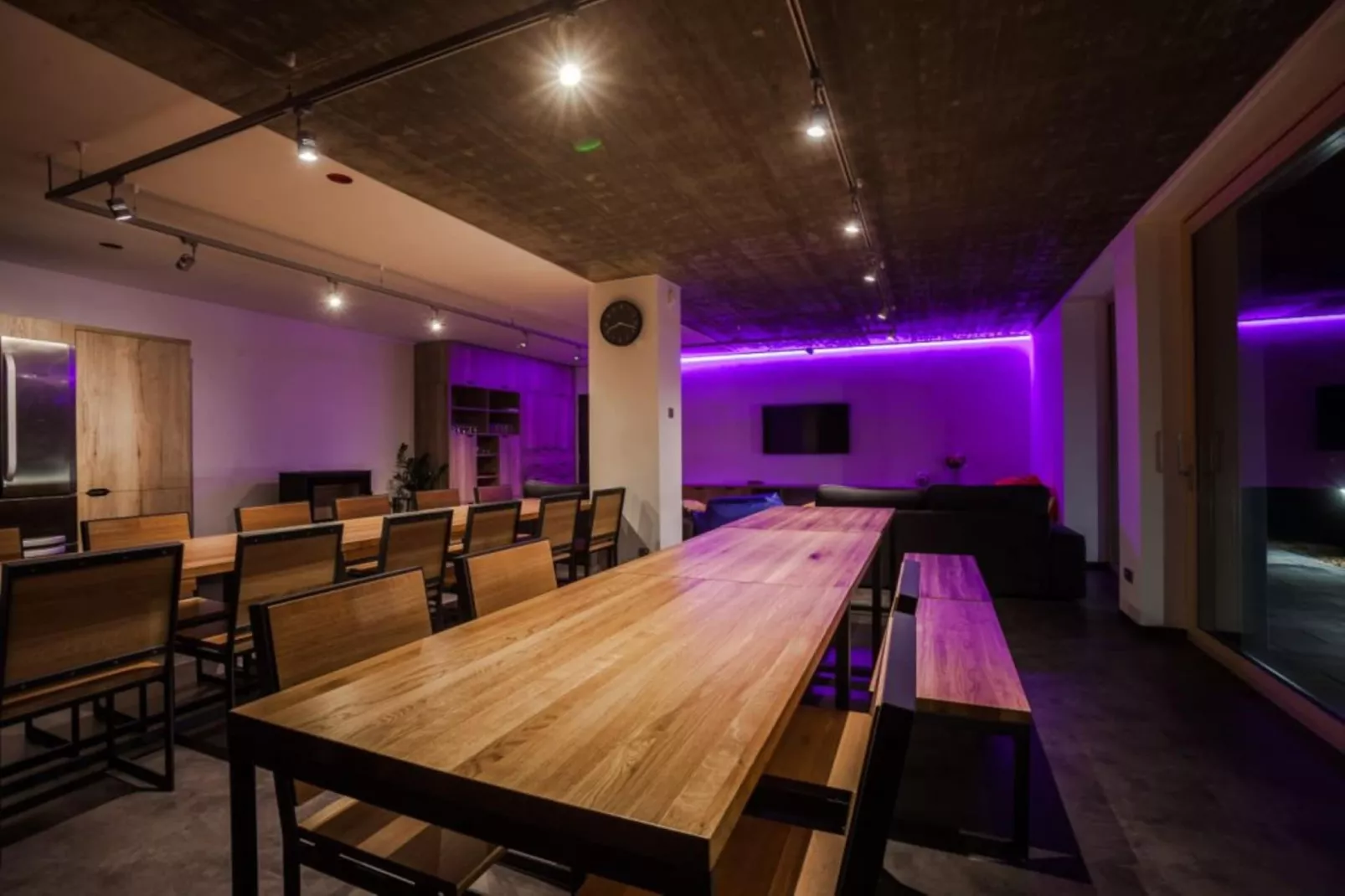 Malá Morávka MMF24-Dining room