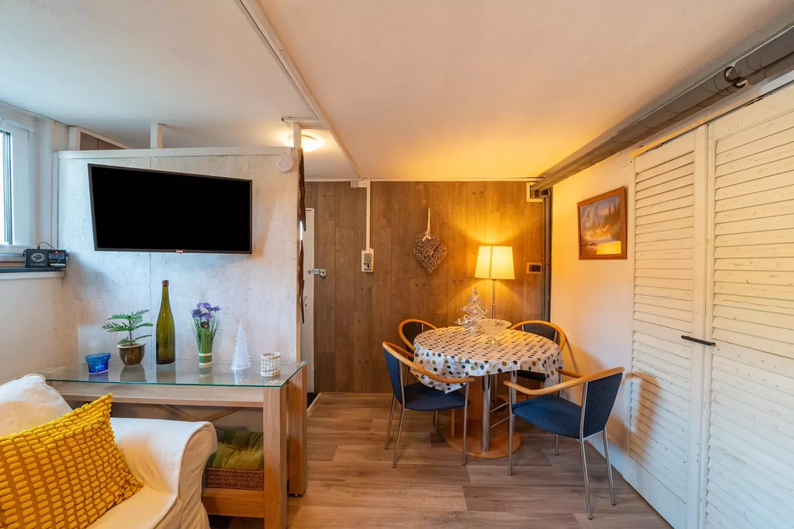 Appartement Am Forstweg Yalet-Dining room