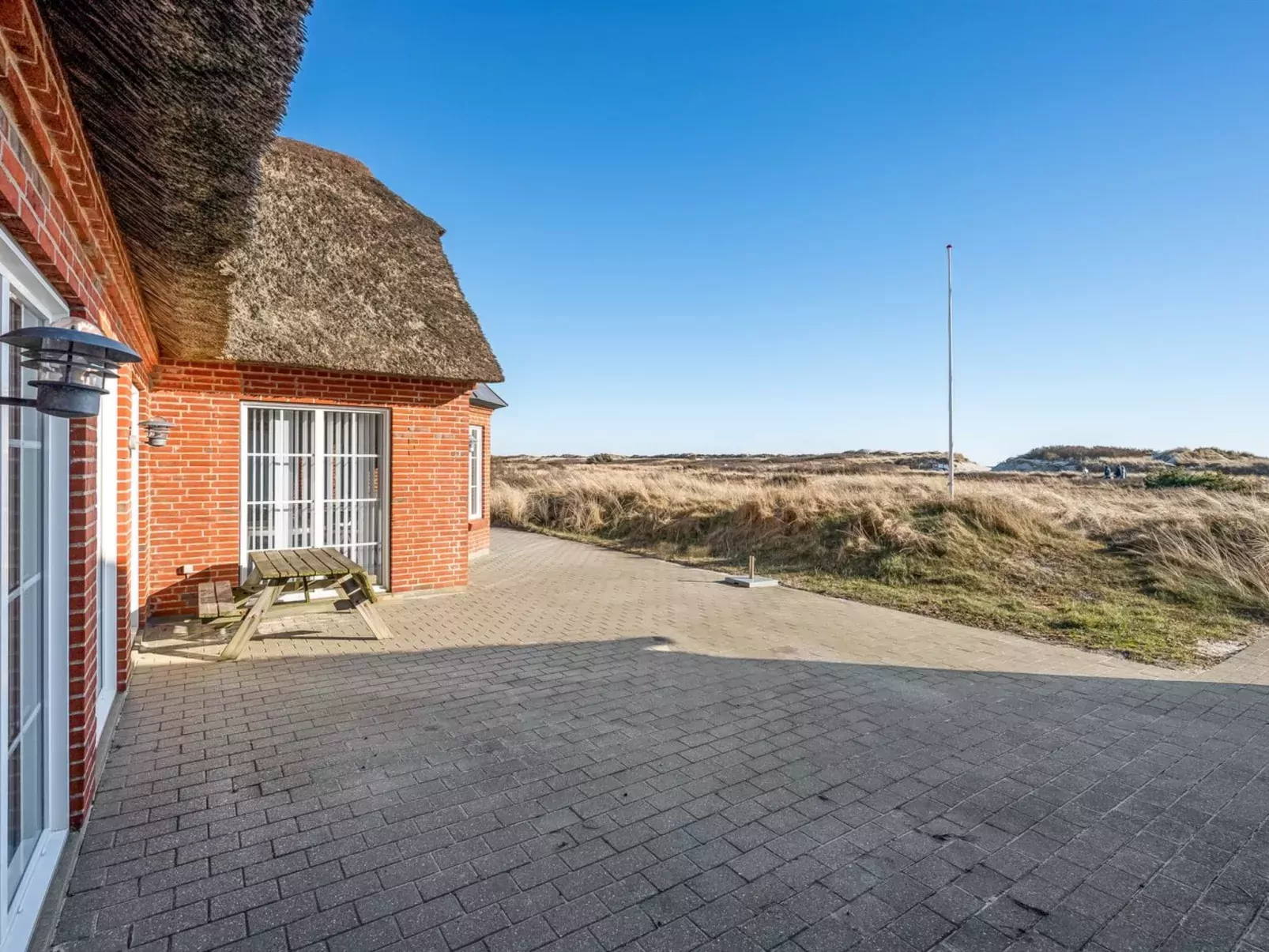 "Gytha" - 75m from the sea-Drinnen