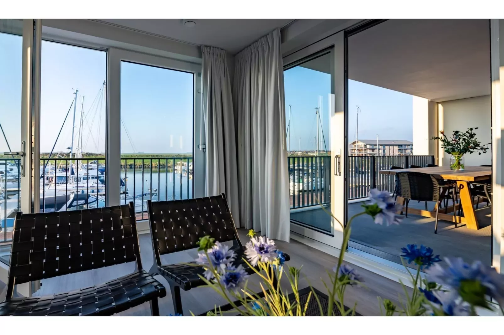 Harbour Loft 1K Residence Marina havenzicht-Terrace balcony