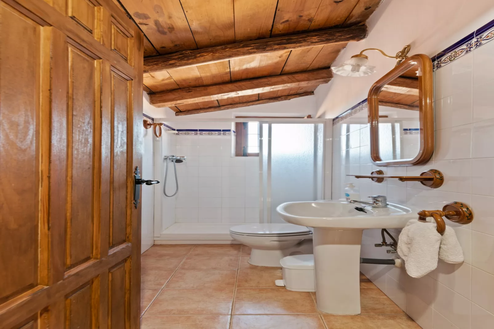 Casa del Palomar 8-Bathroom