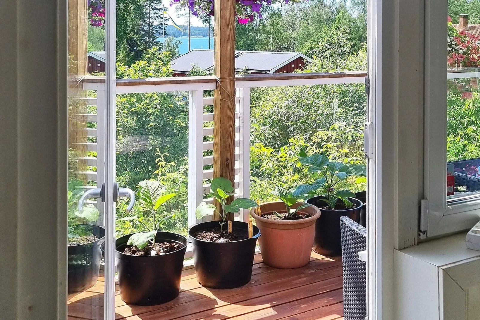 4 person holiday home in ÅRSTA HAVSBAD-Indoor