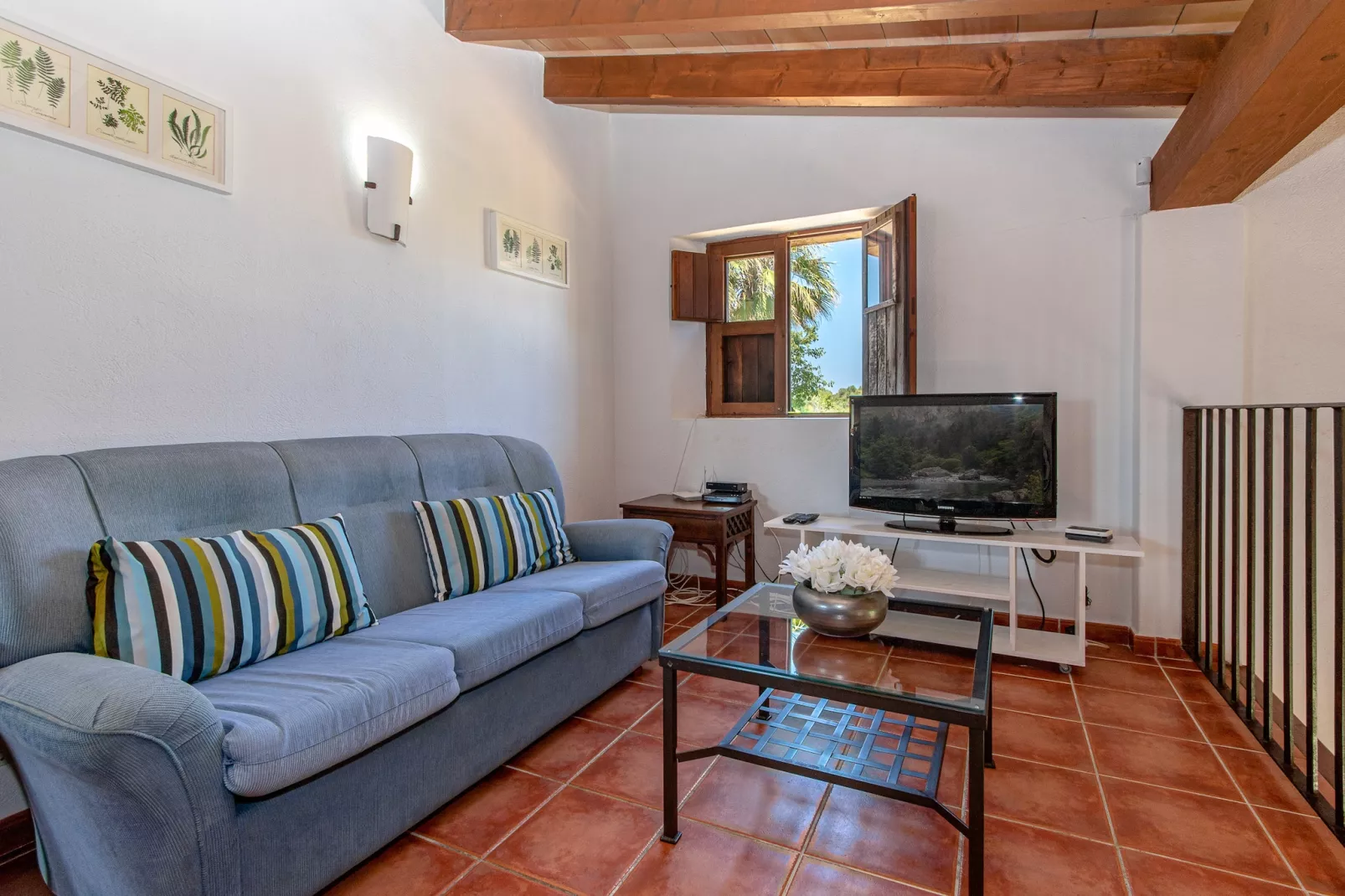Cal Mercader Gran Villa con Piscina y Jardín-Wohnzimmer