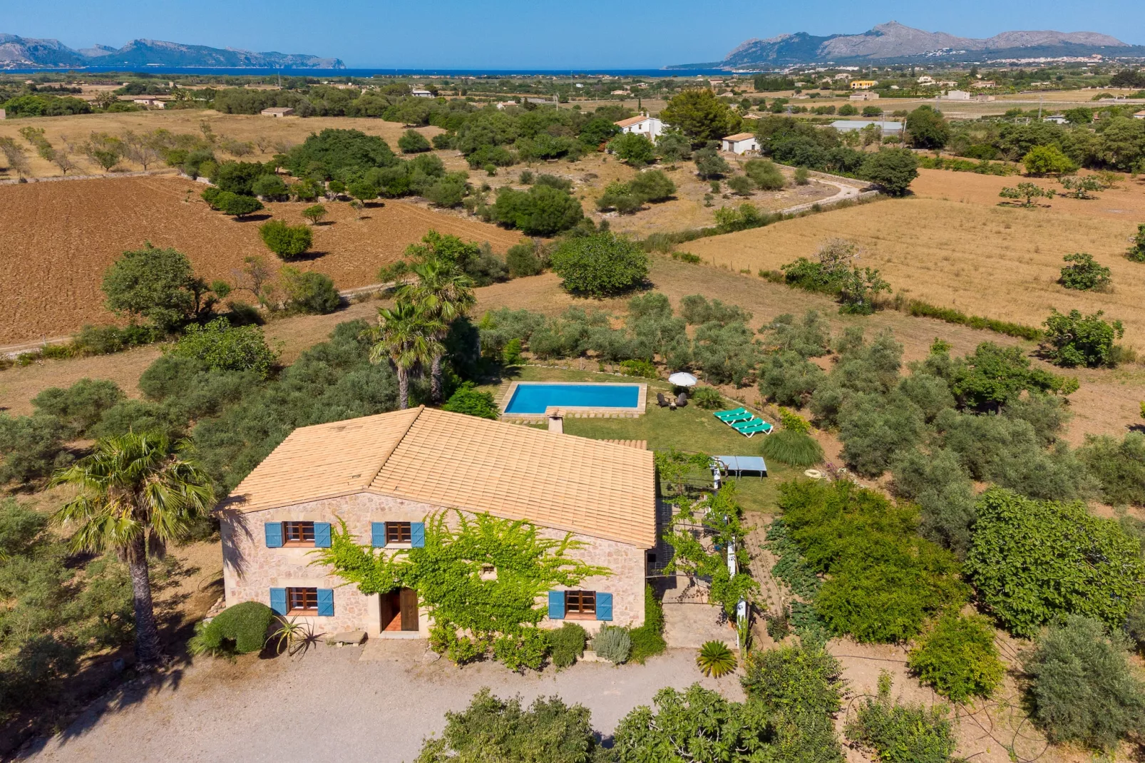 Cal Mercader Gran Villa con Piscina y Jardín-Außenbereich