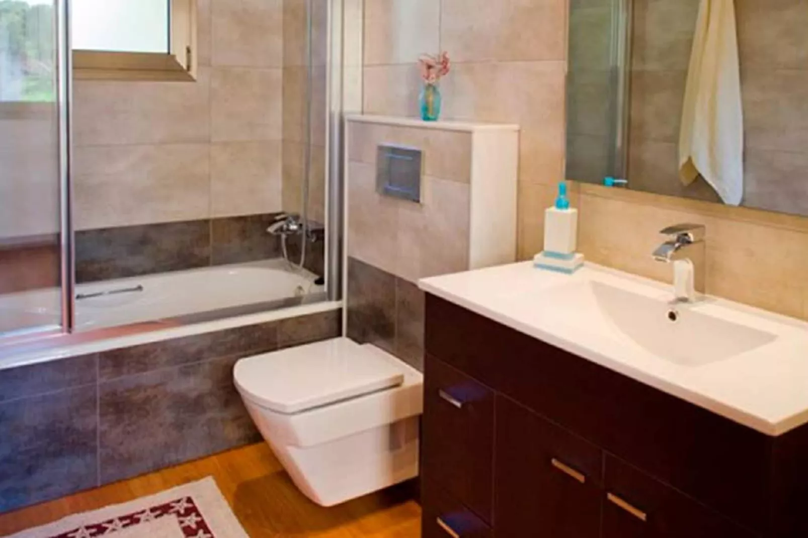 VILLA MEDITERRANEAN-Bathroom