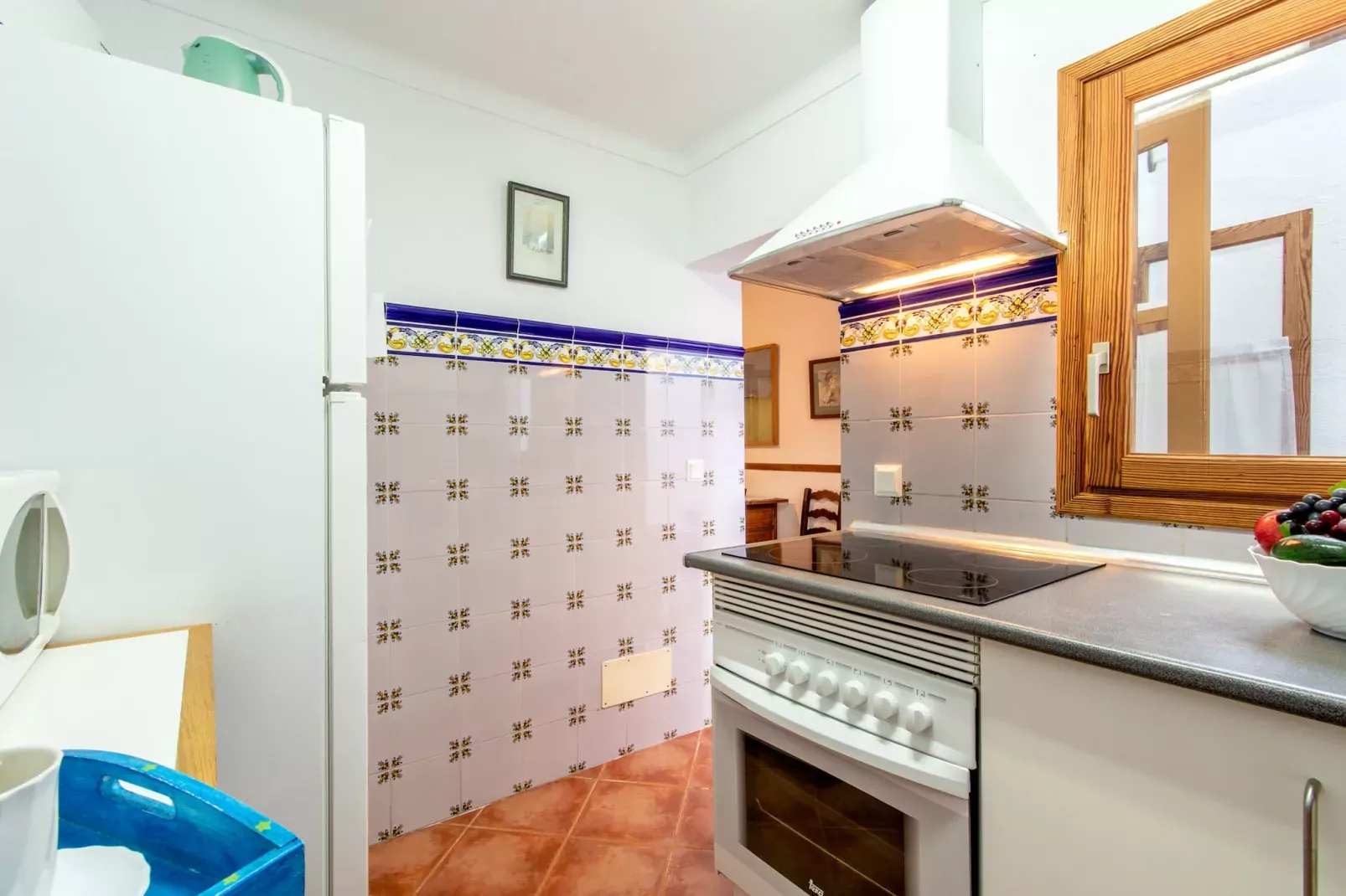 Casa Joana Acogedora Casa de Pueblo con Terraza-Kitchen