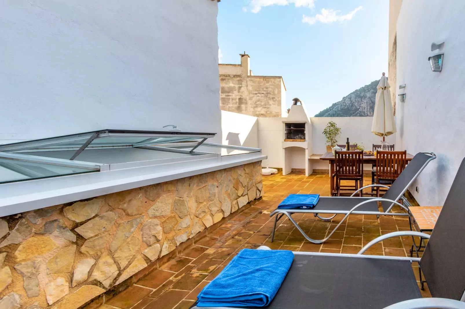 Casa Joana Acogedora Casa de Pueblo con Terraza-Terrace