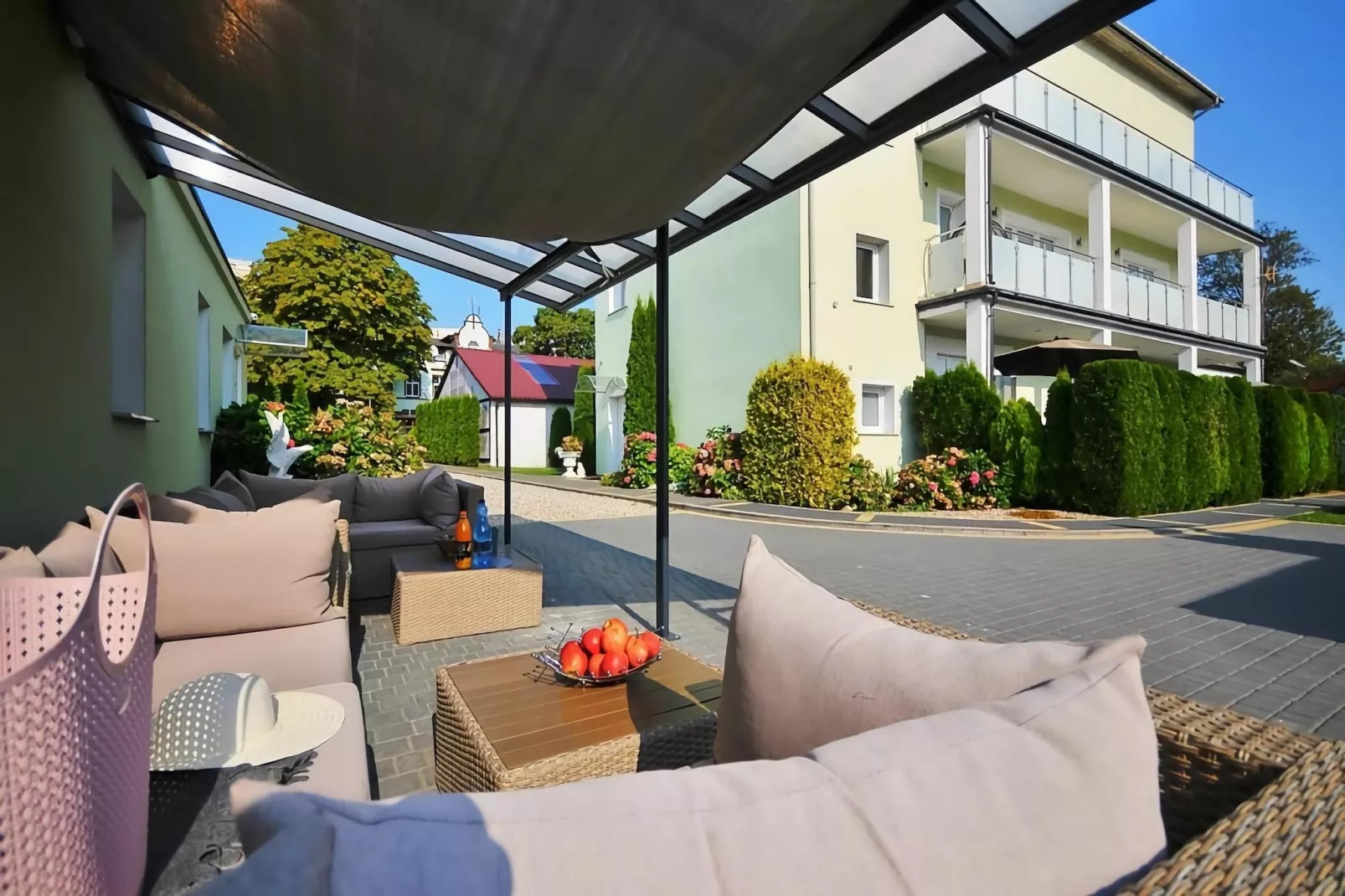 Studio 3-osobowe nr 1 30 m2 na poddaszu Ustronie Morskie-Exterior summer