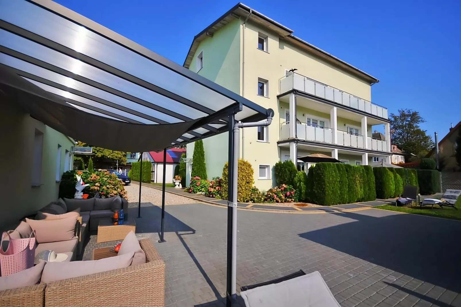 Studio 3-osobowe nr 1 30 m2 na poddaszu Ustronie Morskie-Exterior summer