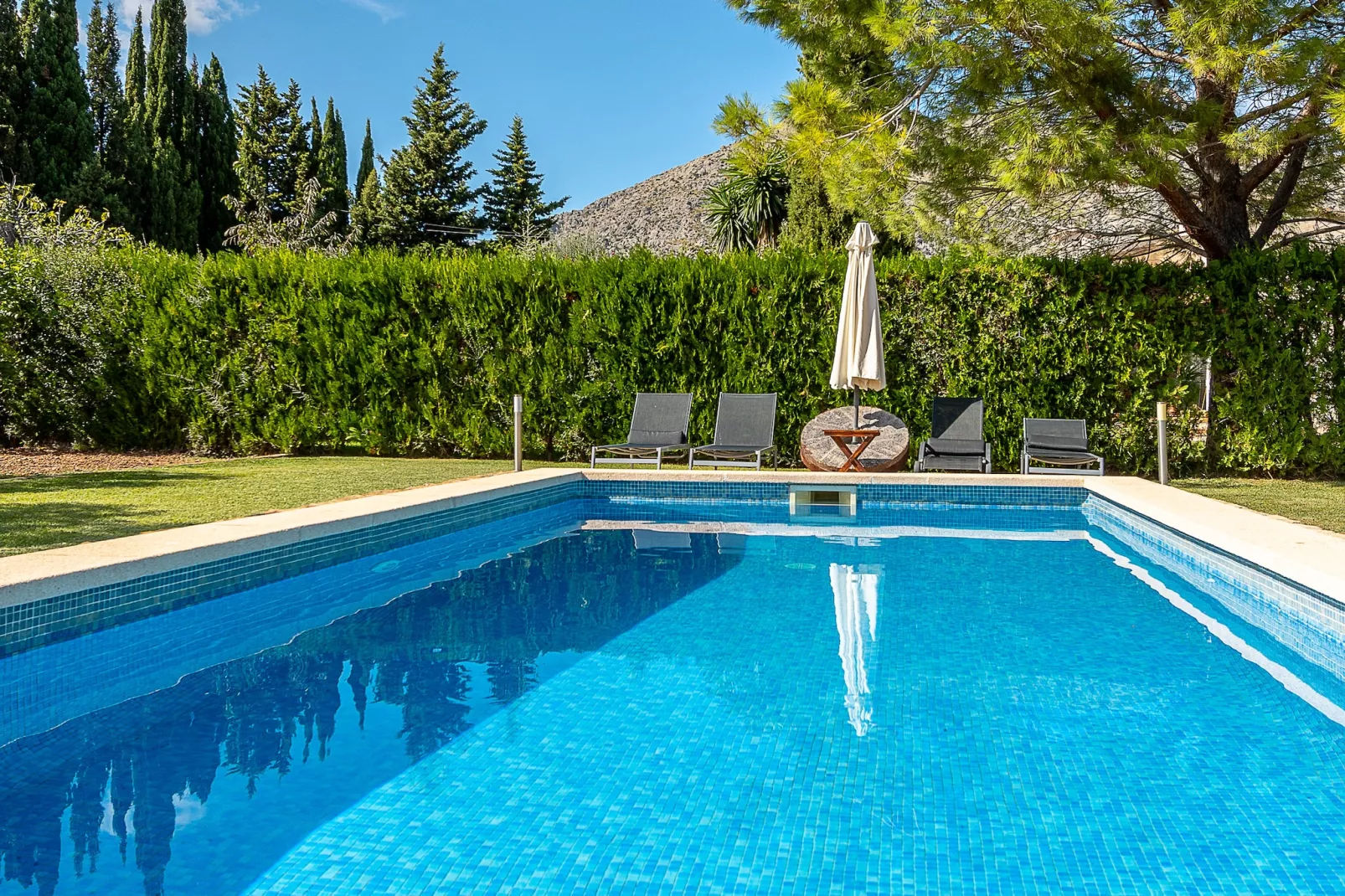 VILLA LAS PALMERAS IDEAL PARA TELETRABAJAR EN POLL-Pool