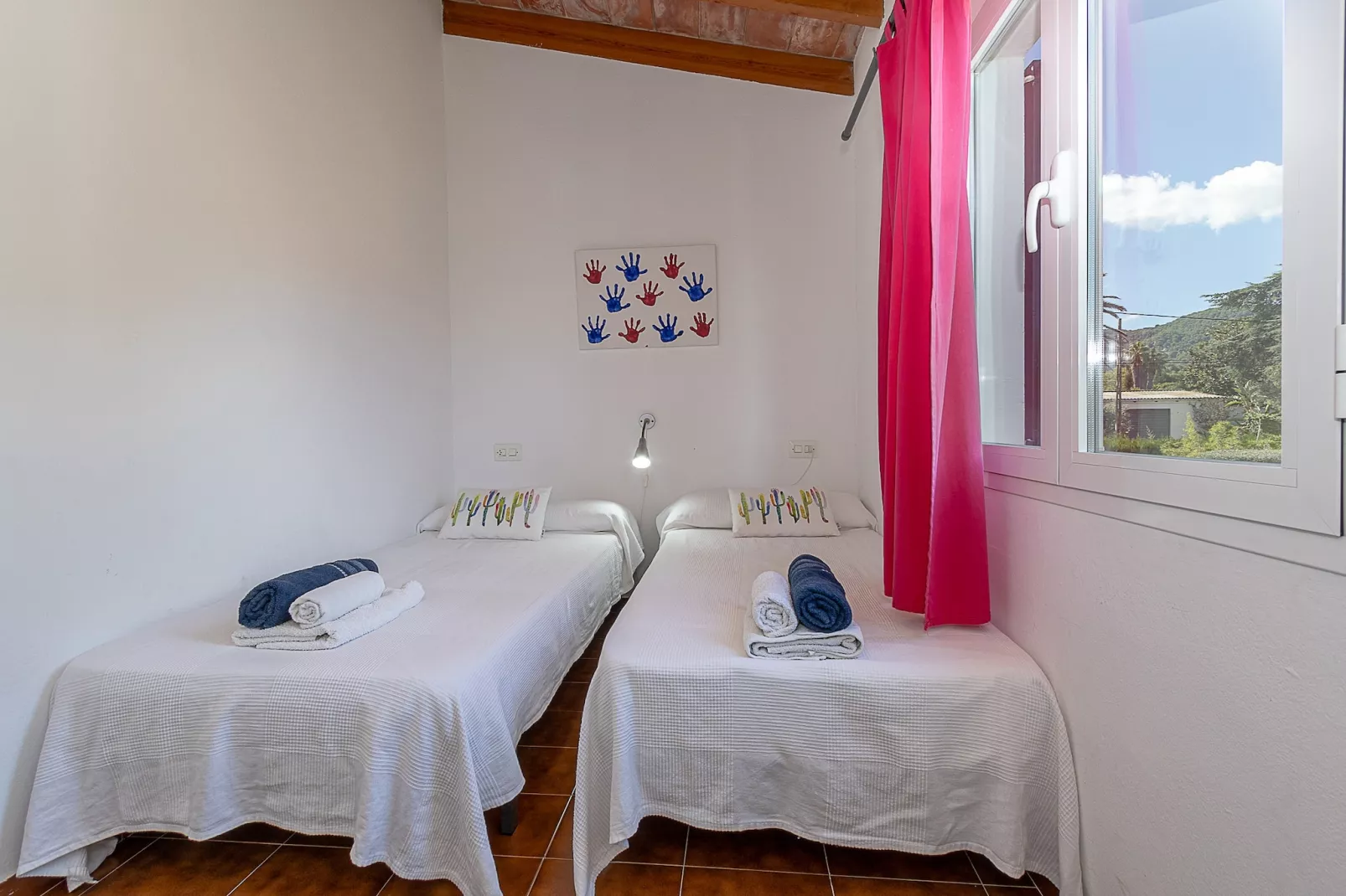 VILLA LAS PALMERAS IDEAL PARA TELETRABAJAR EN POLL-Bedroom