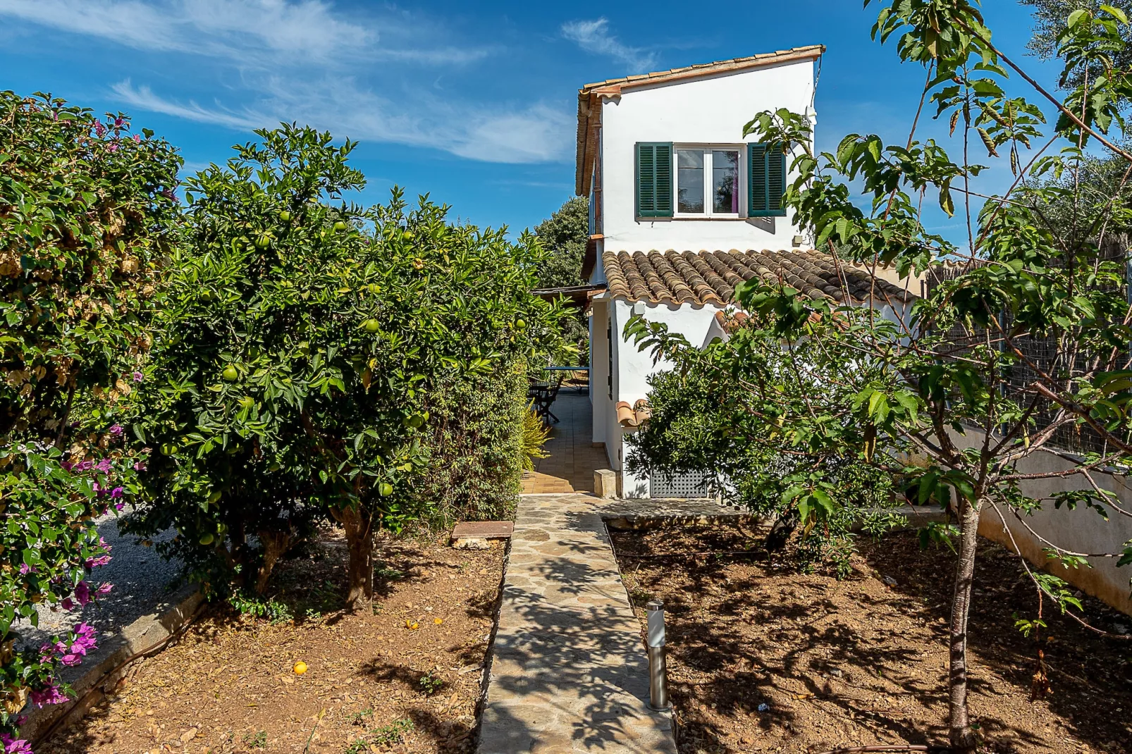 VILLA LAS PALMERAS IDEAL PARA TELETRABAJAR EN POLL-Gardens summer