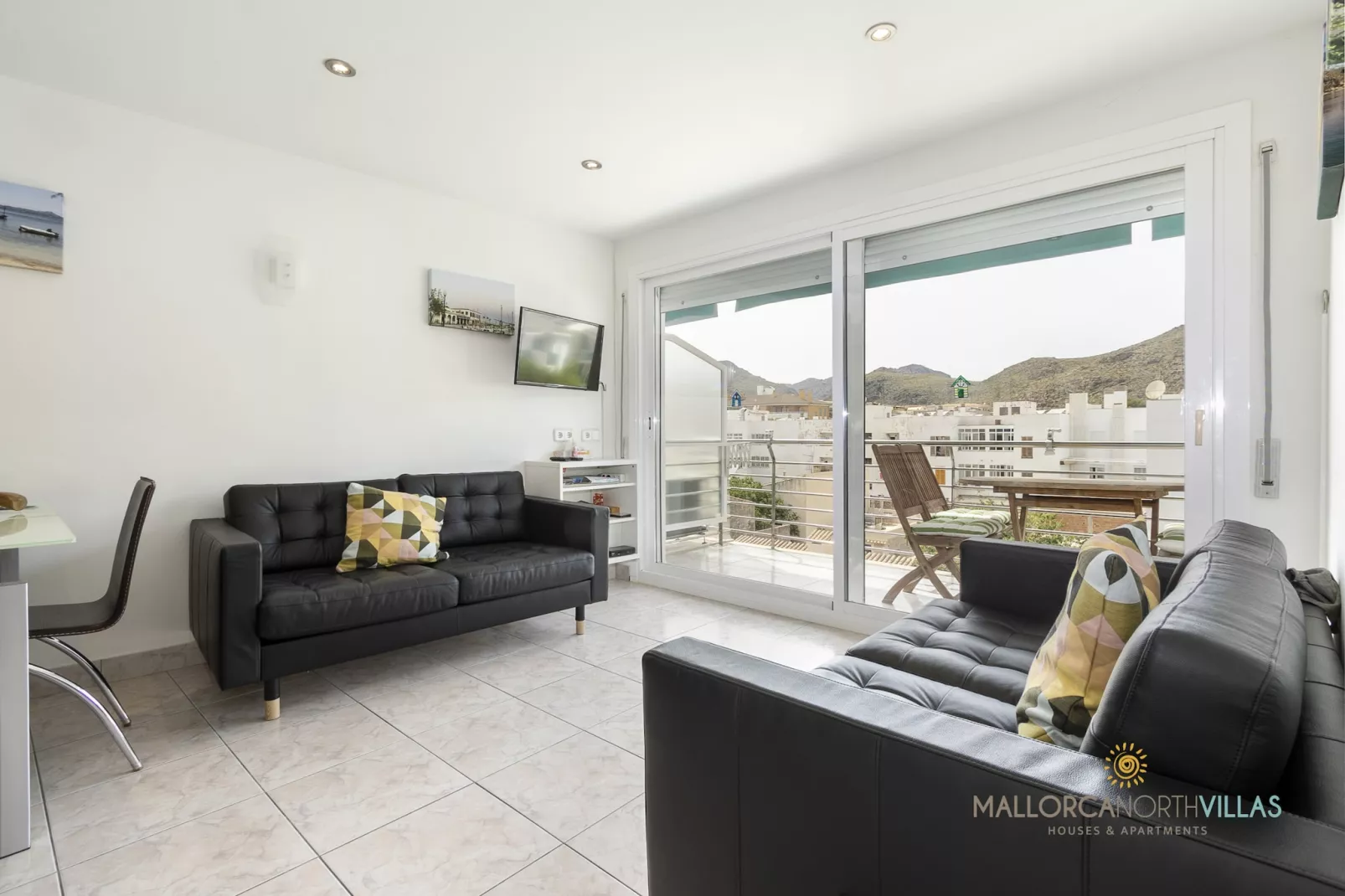 Can Watson Apartamento en Puerto de Pollensa-Living room