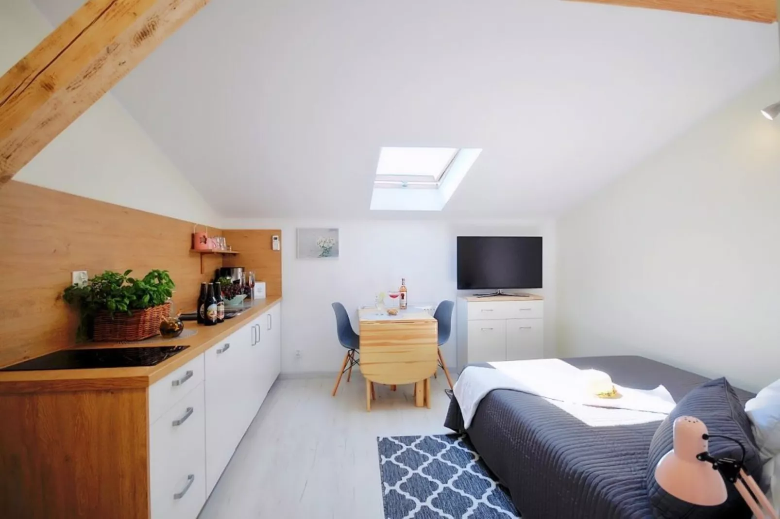 Studio 2-osobowe nr 3 16 m2 na poddaszu Ustronie Morskie-Bedroom