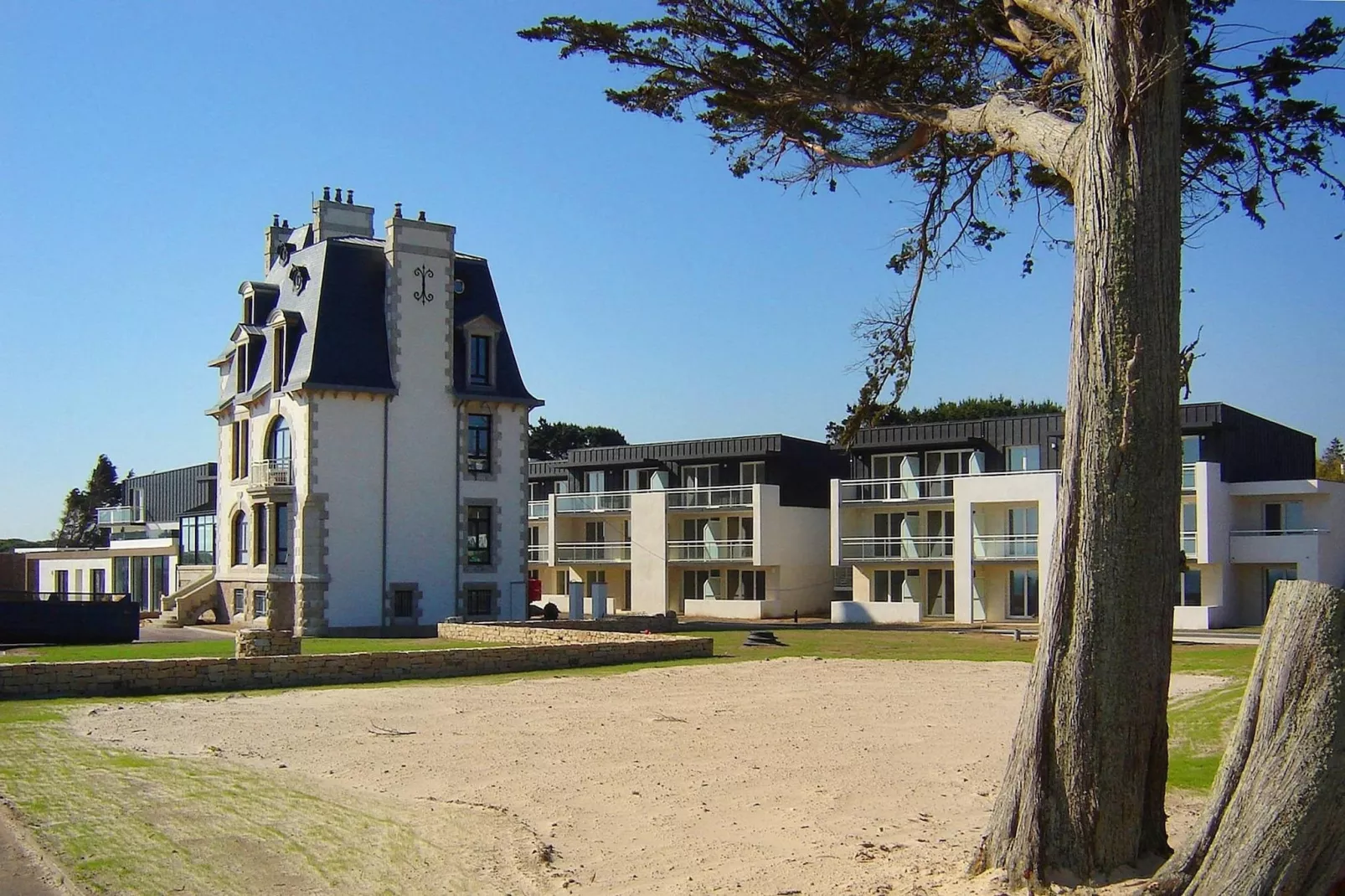 Résidence Domaine des Roches Jaunes 1-Exterior summer