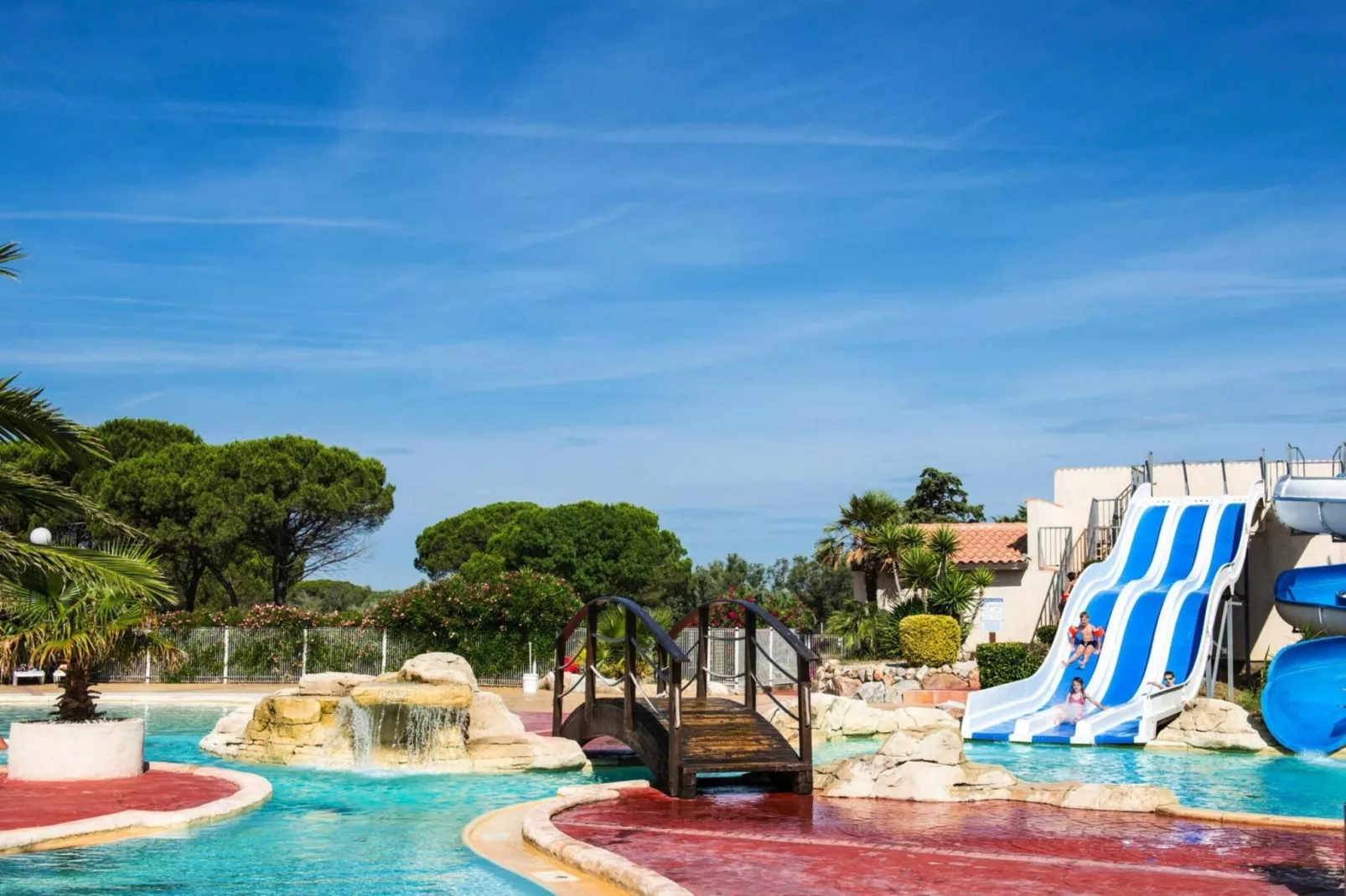 Domaine Les Mûriers Vendres-Plage // mobilhome 2 chambres-Areas summer 1km