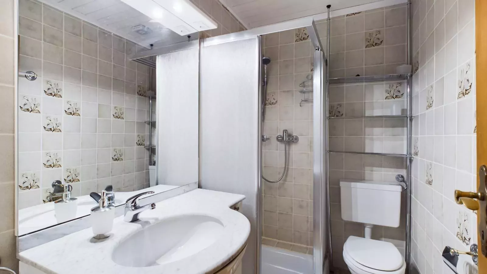Bellavista Apartment 6-Badezimmer