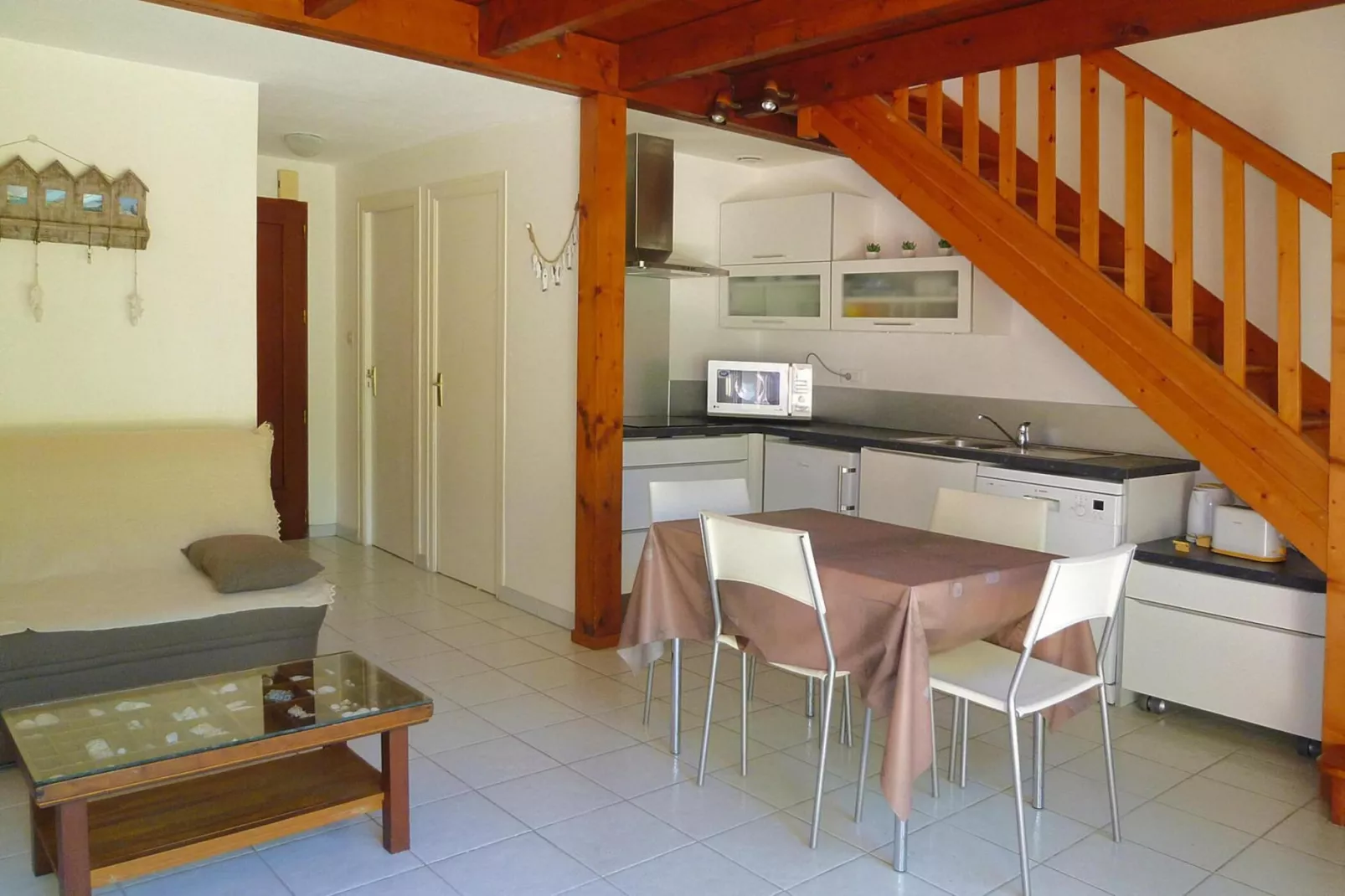 Terraced house Beg Meil-Kitchen