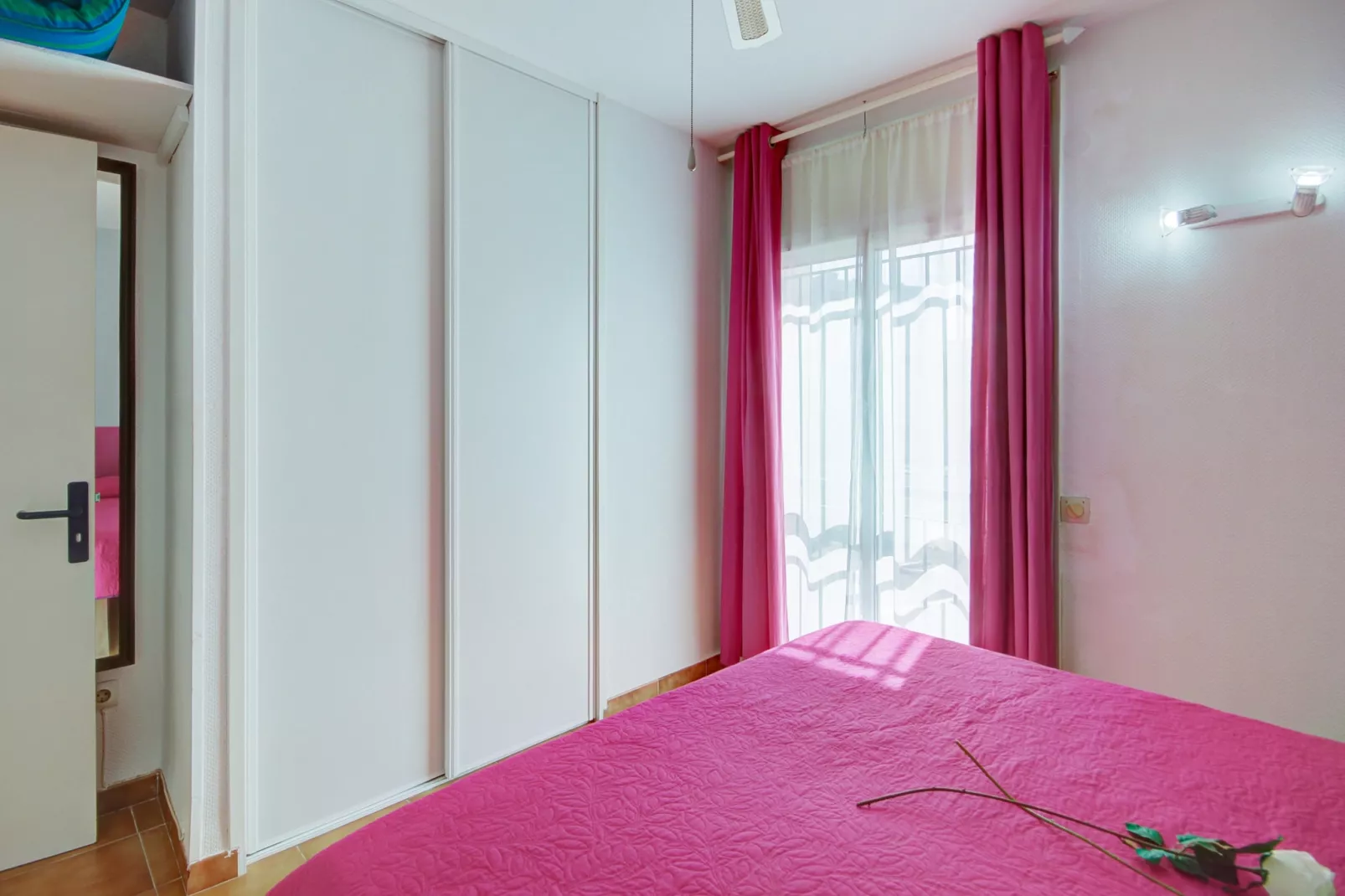 GOLF II BJS 6 Roses - Immo Barneda-Bedroom