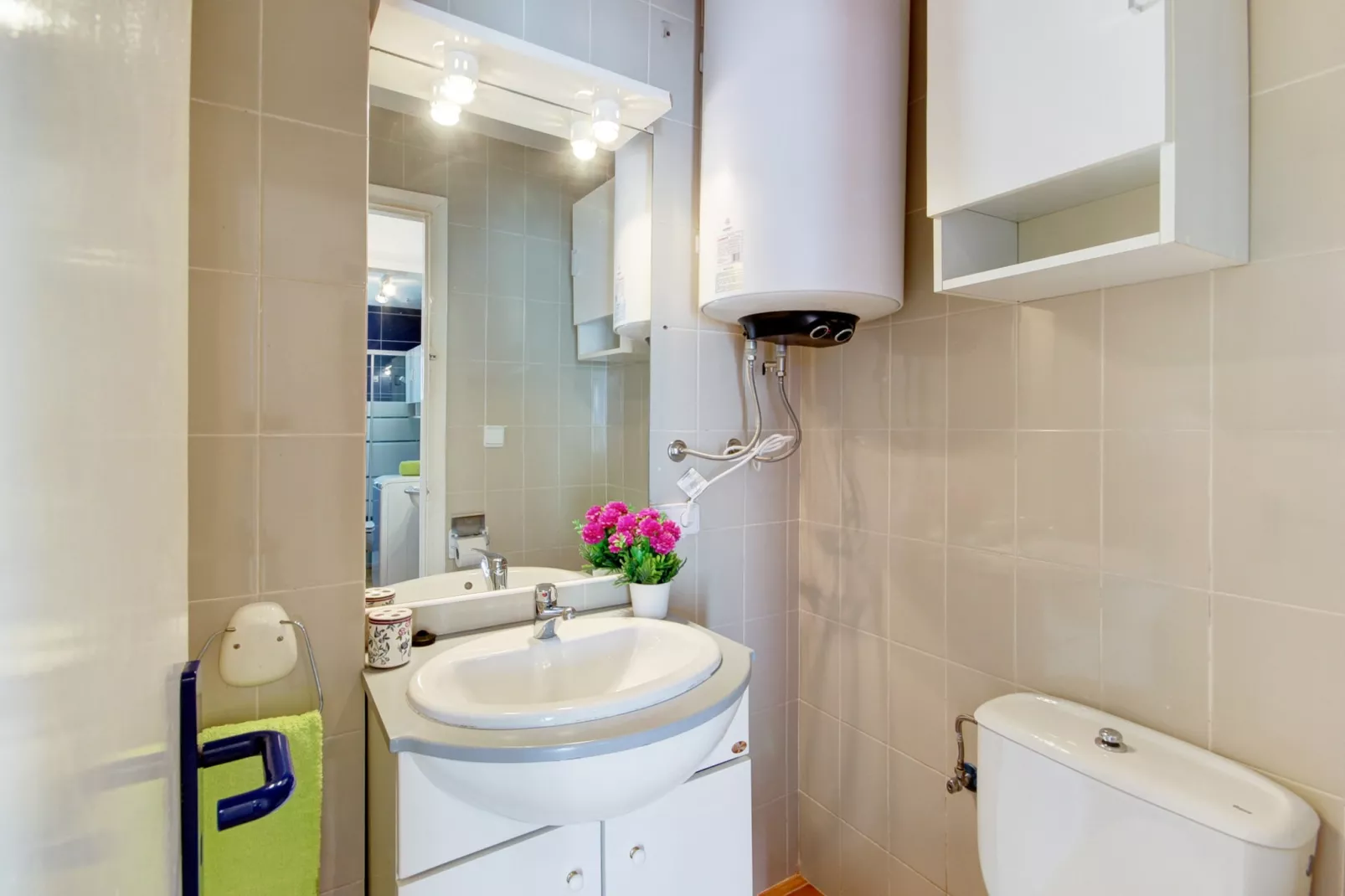 GOLF II BJS 6 Roses - Immo Barneda-Bathroom