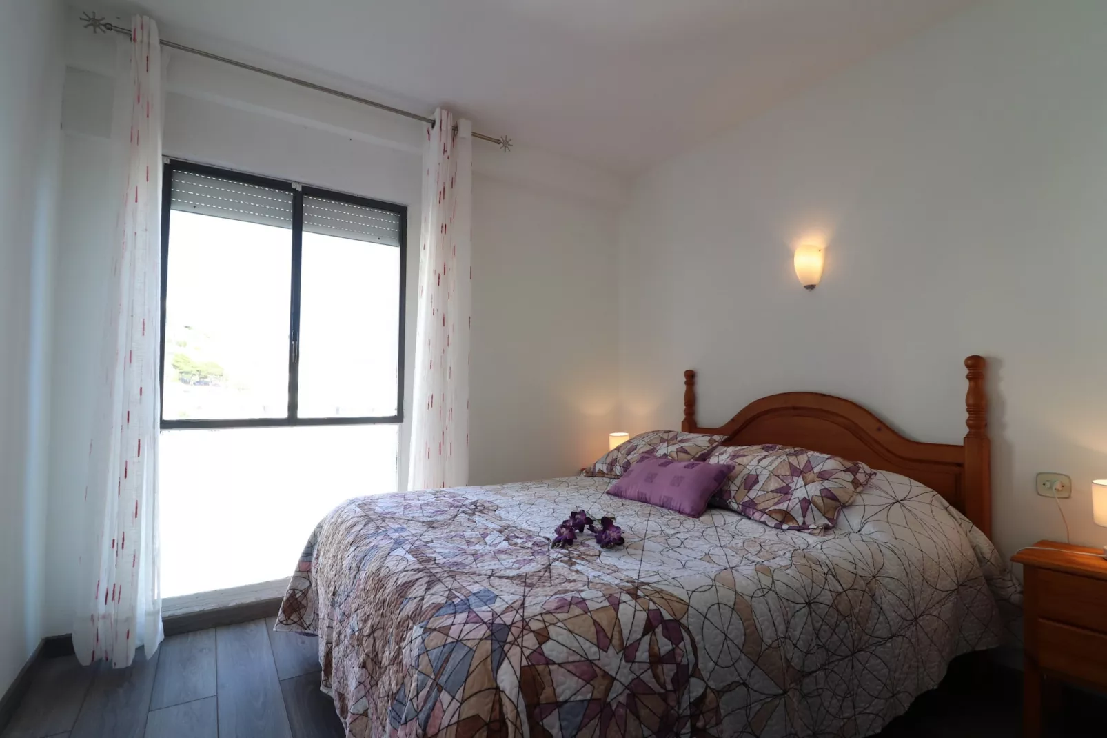 DELFIN 9 J Canyelles Roses-Bedroom