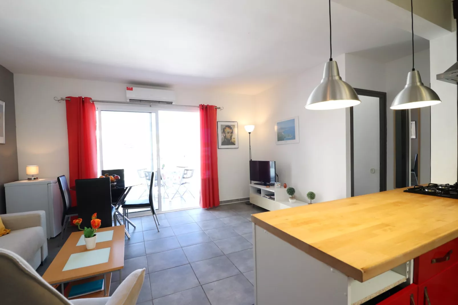 DELFIN 9 J Canyelles Roses-Dining room