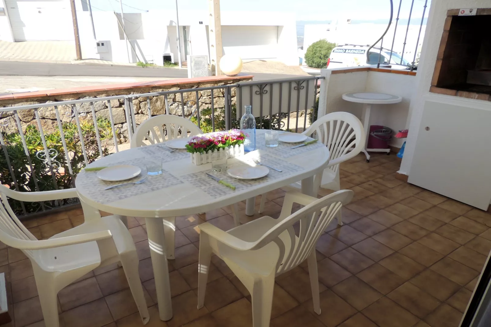 JARDINS III 1 Bjs 3 Roses-Terrace