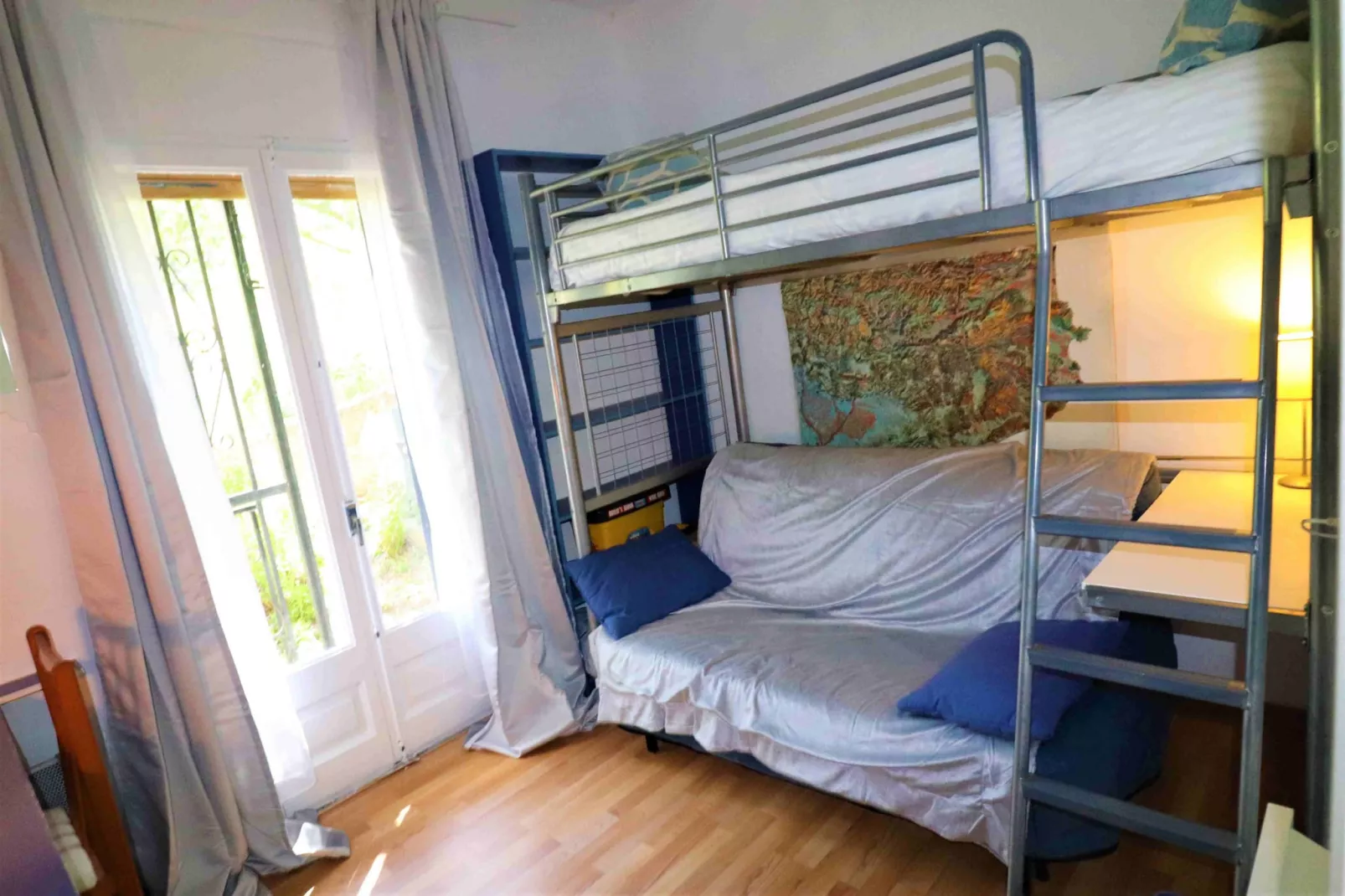 PUJADA PUIG ROM 126 1A Roses-Schlafzimmer