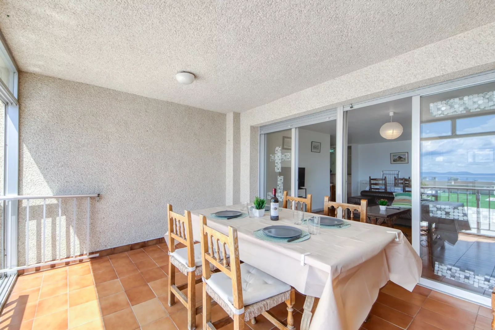 DALLAS II A2B Canyelles Roses-Terrassenbalkon