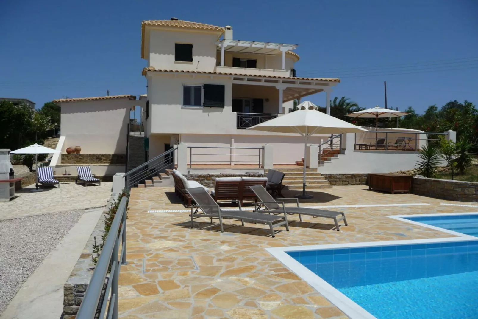 Pelops Villa Siga Siga-Extérieur été