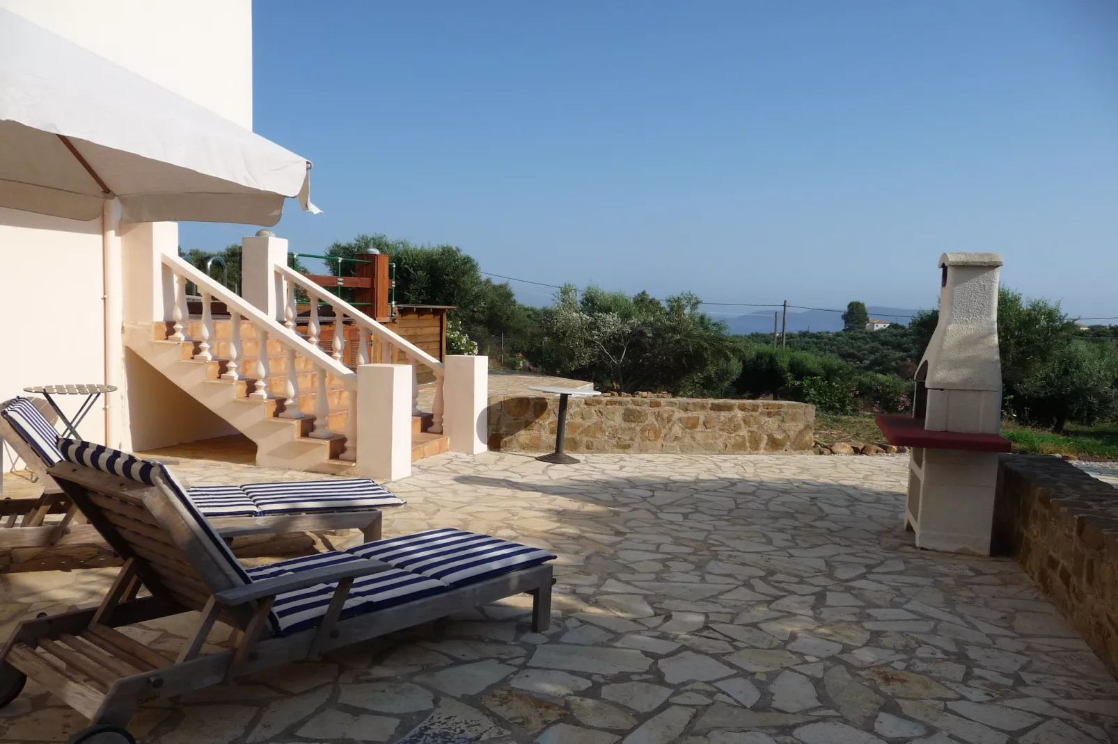 Pelops Villa Siga Siga-Balcon-terrasse