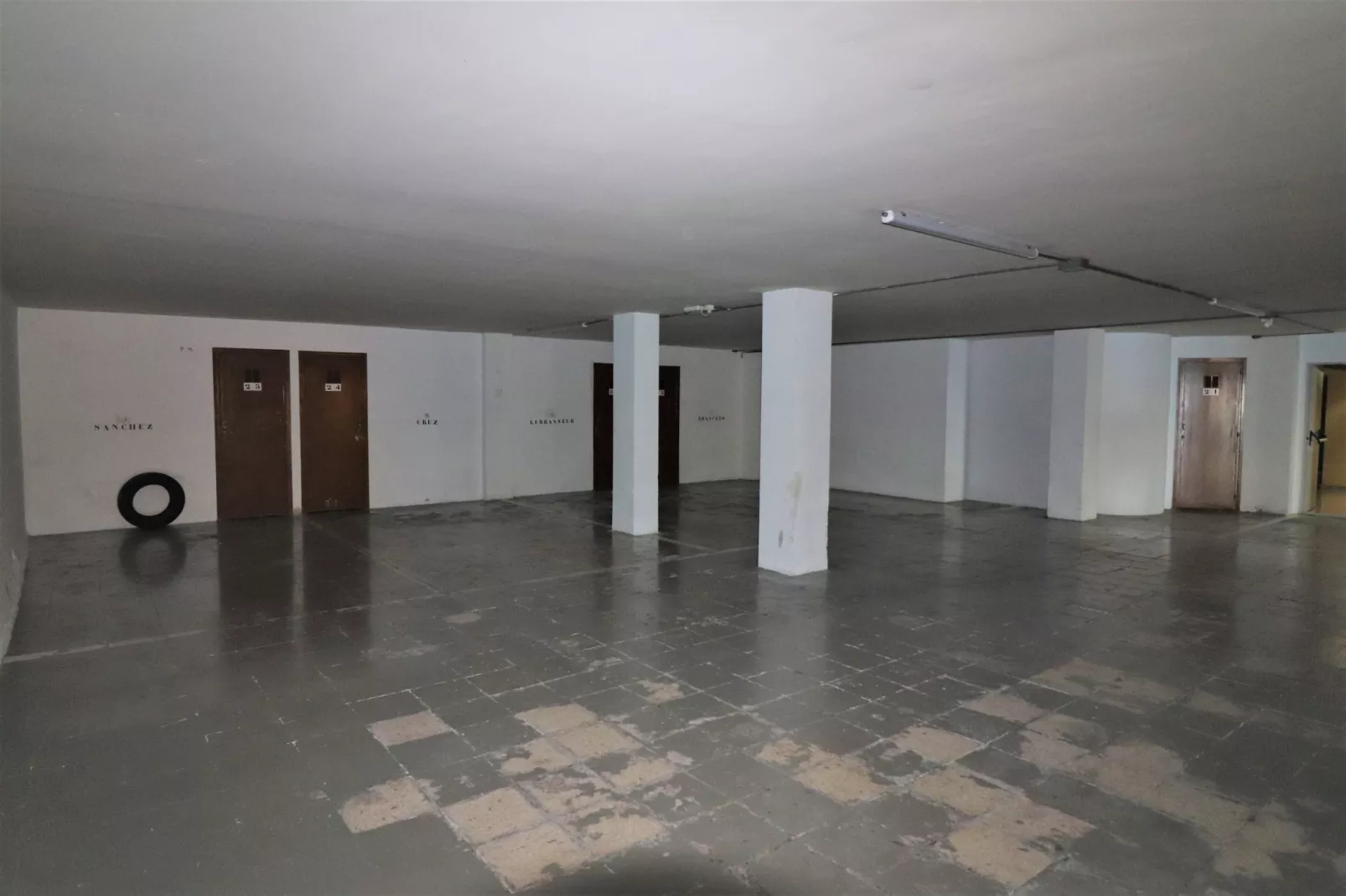 Dallas 2 F Canyelles Roses-Facilities