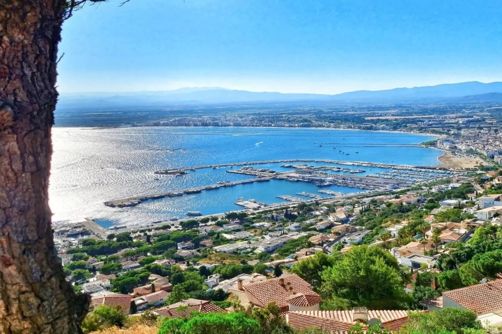 LES TEULES 3A Roses-Areas summer 5km