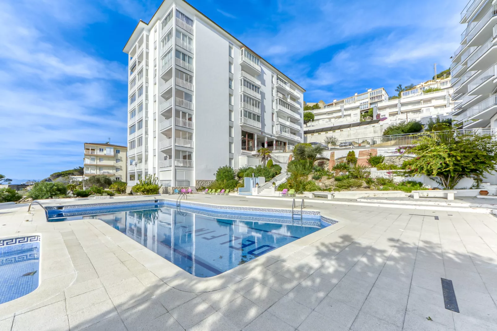 BLAUMAR 6 G Canyelles Roses-Pool