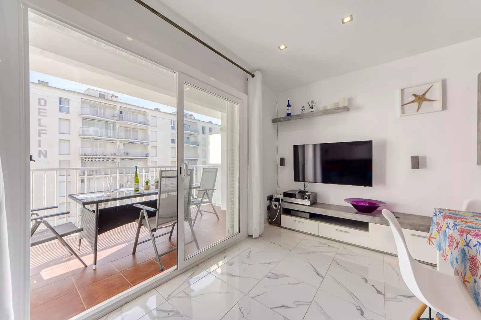 BLAUMAR 6 G Canyelles Roses-Living room